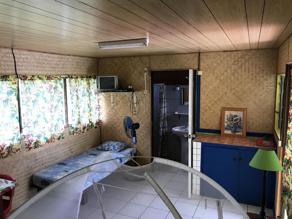 Pension Ariitere Huahine Fare Exterior foto